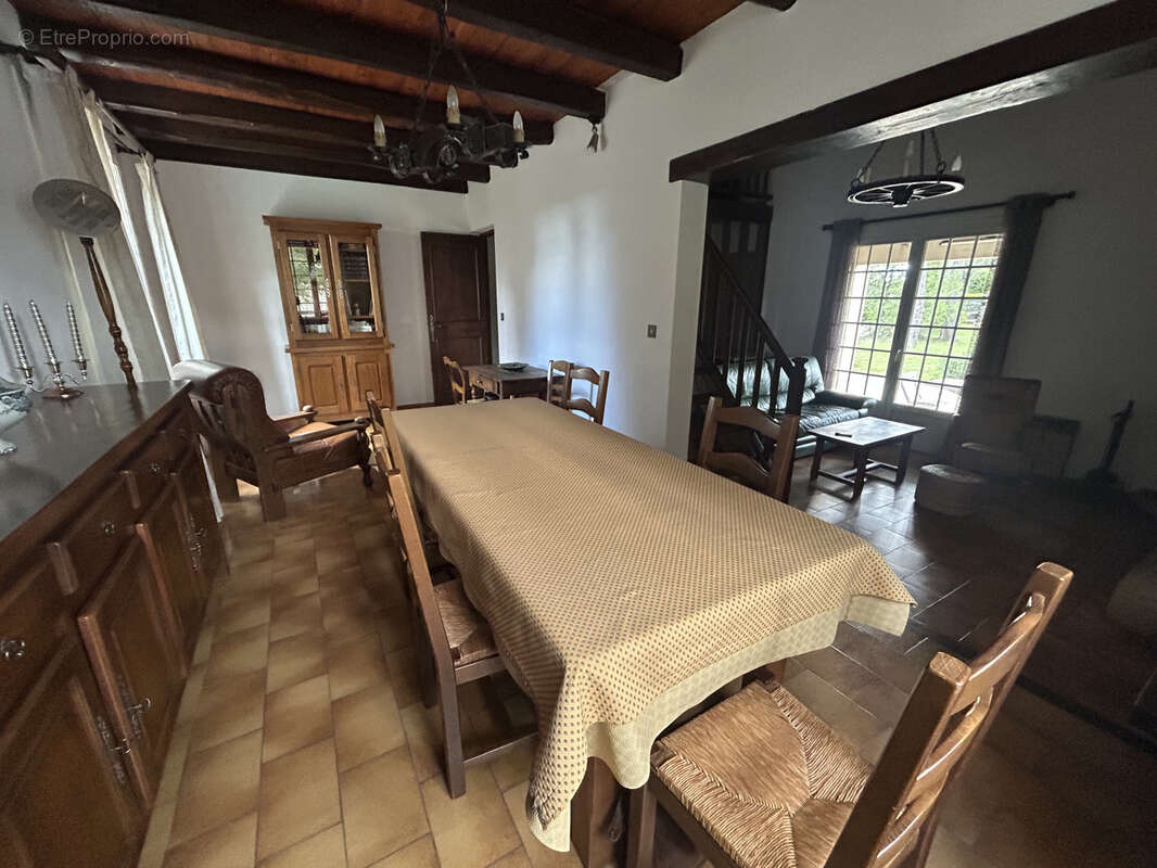 Maison à POULX