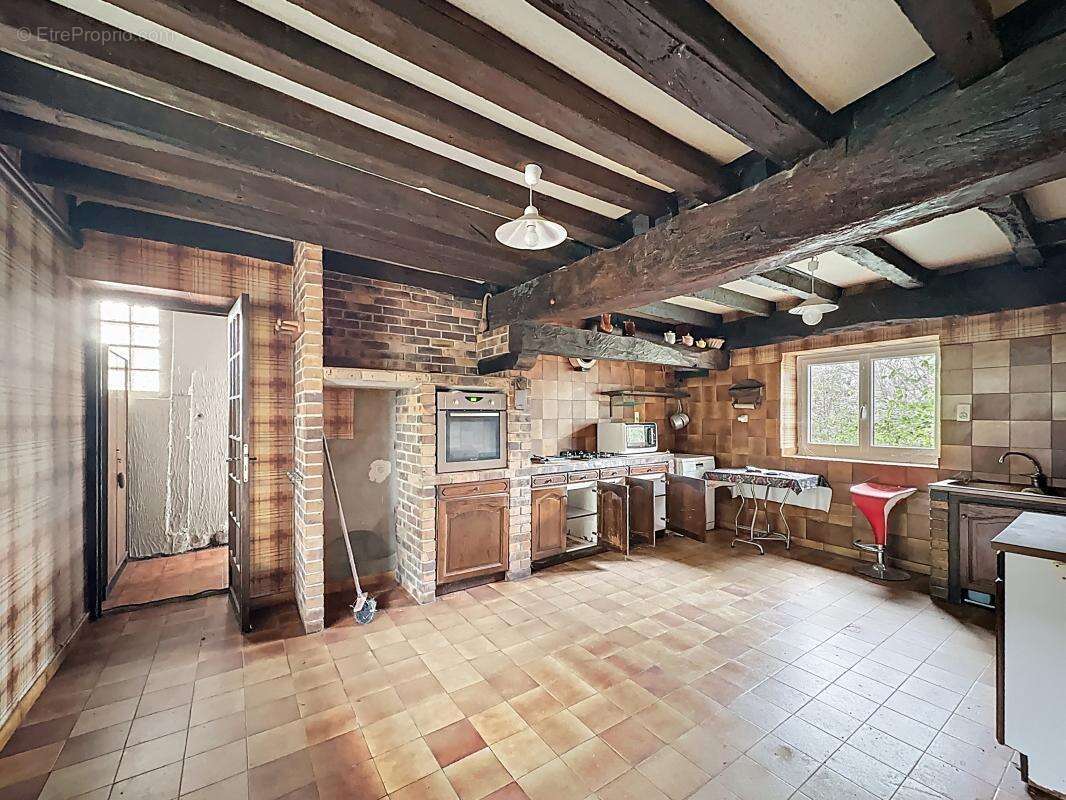 Maison à SATOLAS-ET-BONCE