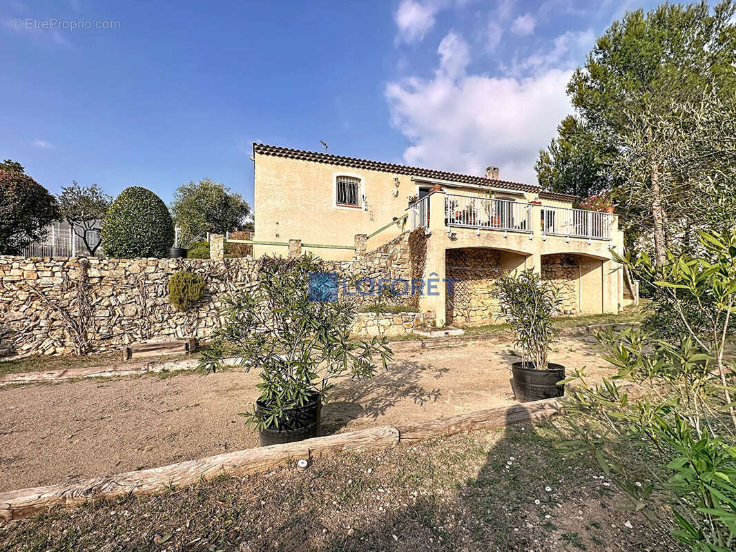 Maison à DRAGUIGNAN