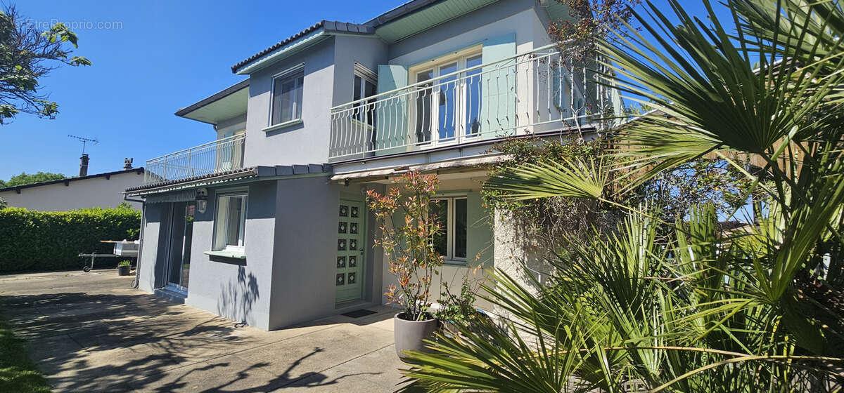 Maison à PORTES-LES-VALENCE