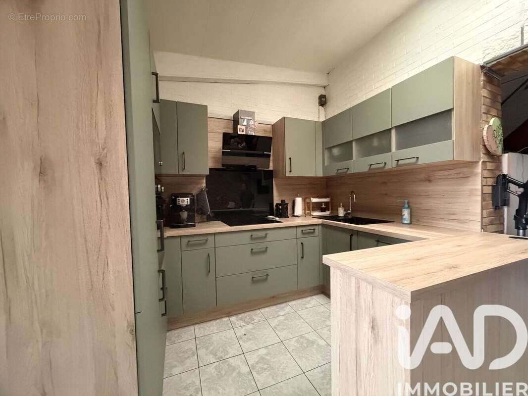 Photo 2 - Maison à GONDECOURT