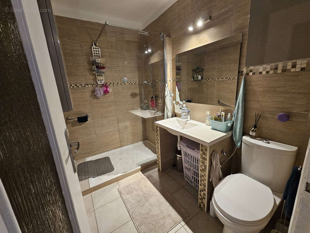 Appartement à VENCE