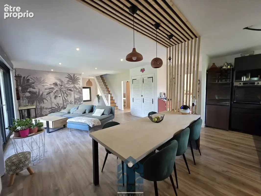 Maison 7 pièces avec garage, terrasses et jardin - photo 3