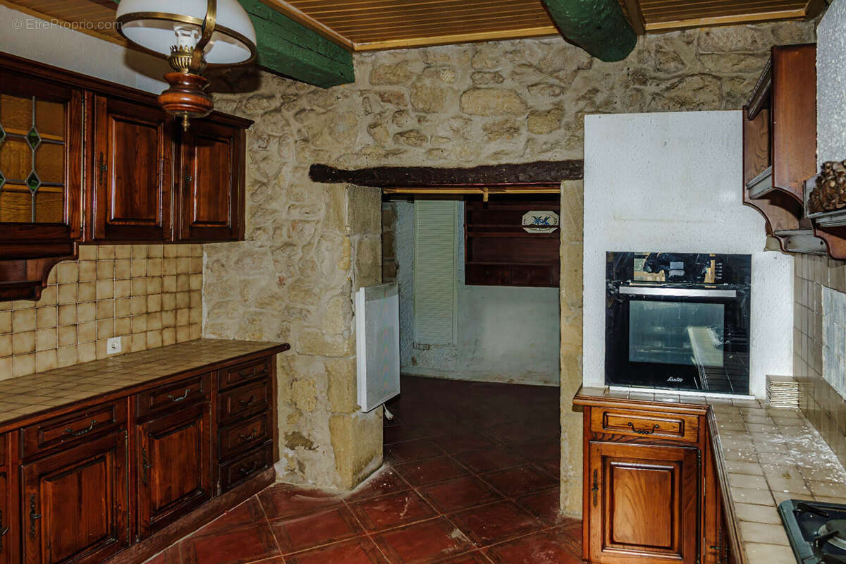 Maison à SAUVETERRE