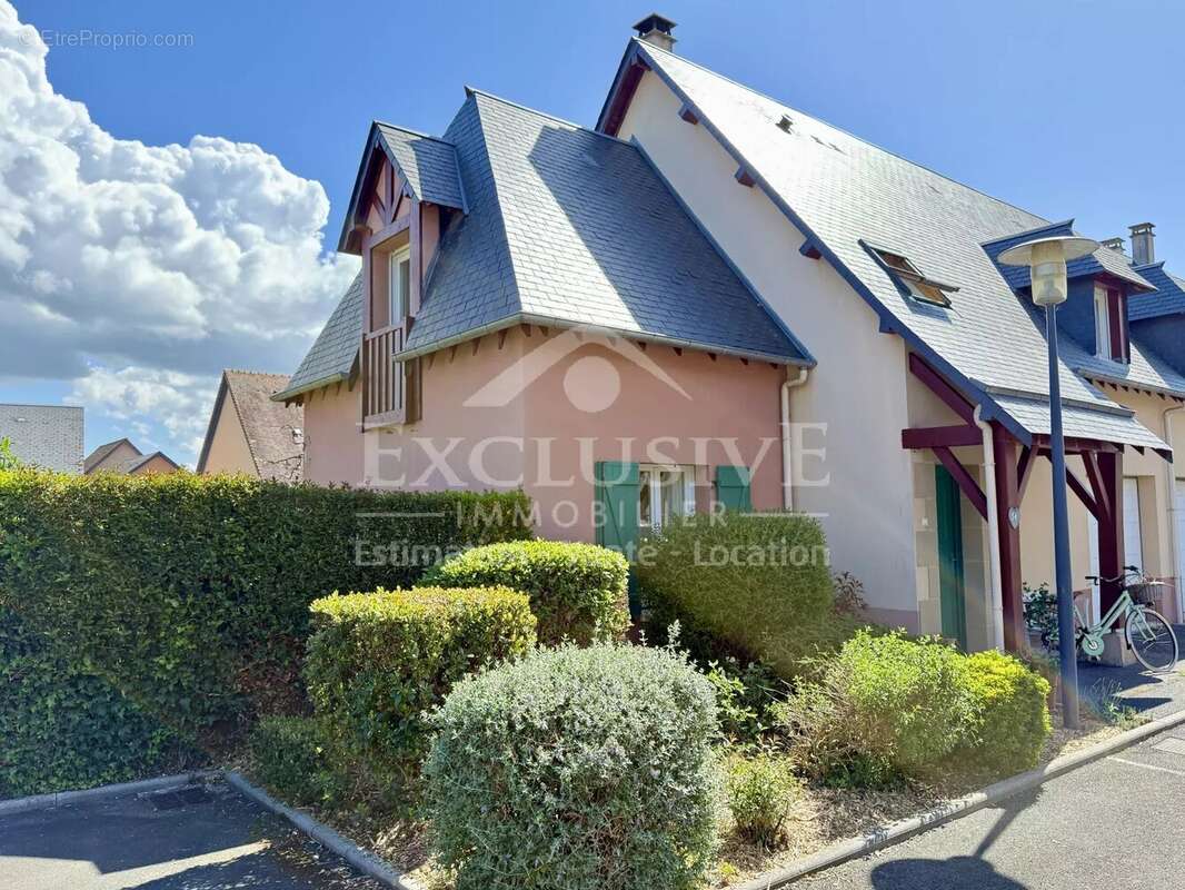 Maison à SAINT-ARNOULT