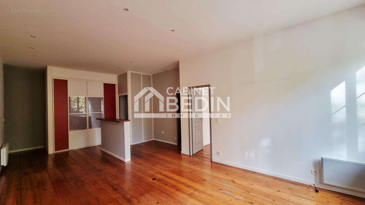 Appartement à BORDEAUX