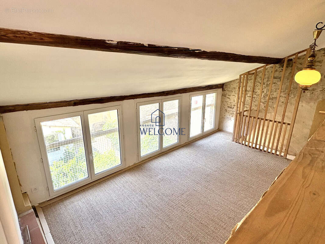 Maison 135 m² à Connaux  - photo 9