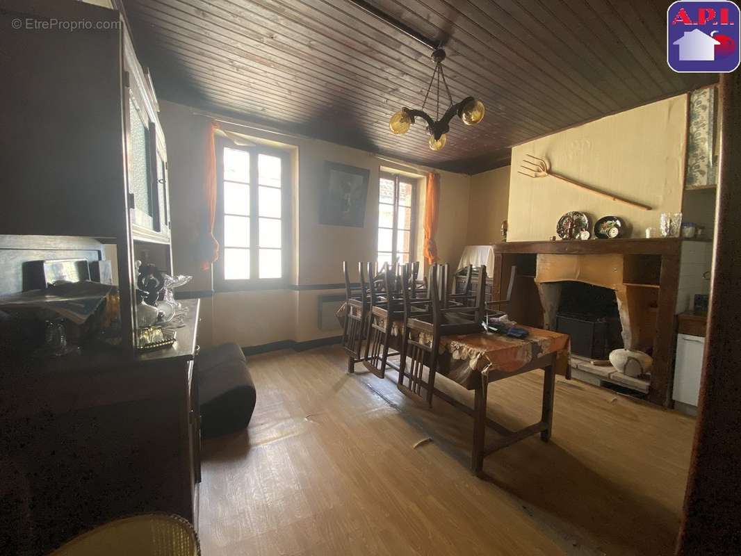 Maison à LEZAT-SUR-LEZE