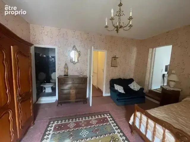 Maison dans le centre de CINTEGABELLE - photo 9