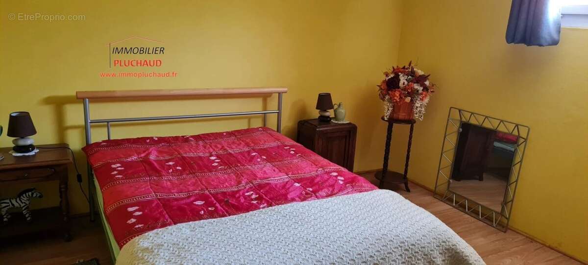 Maison à PARAY-LE-MONIAL