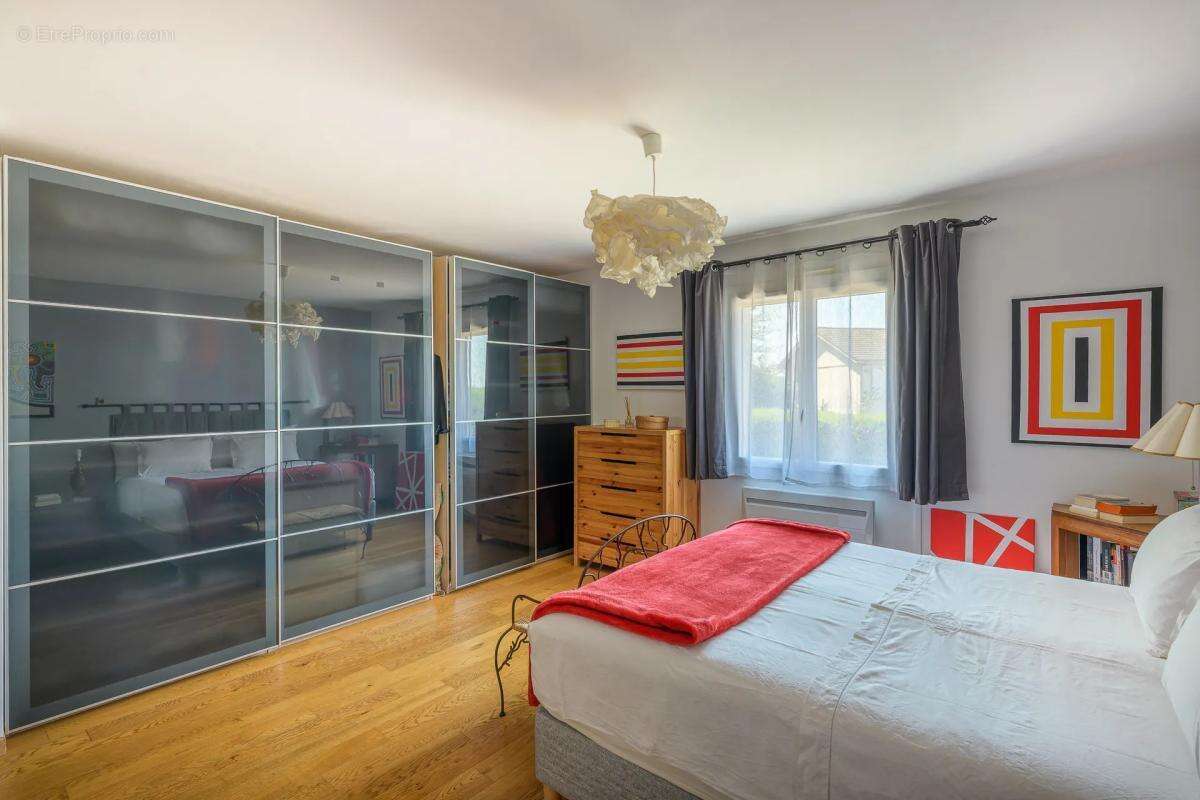 Maison de 7 pièces de 168 m² à Meslay - photo 11
