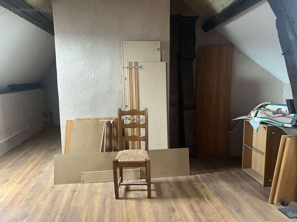 Maison à COSNE-COURS-SUR-LOIRE