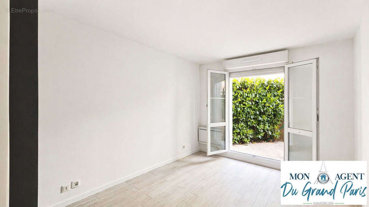 Appartement à MAGNY-LES-HAMEAUX