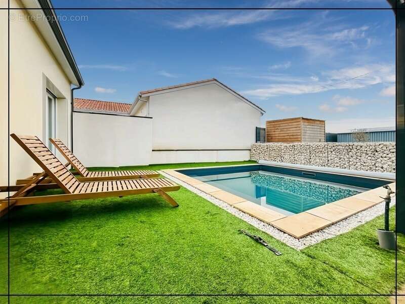 Maison à CASTELCULIER