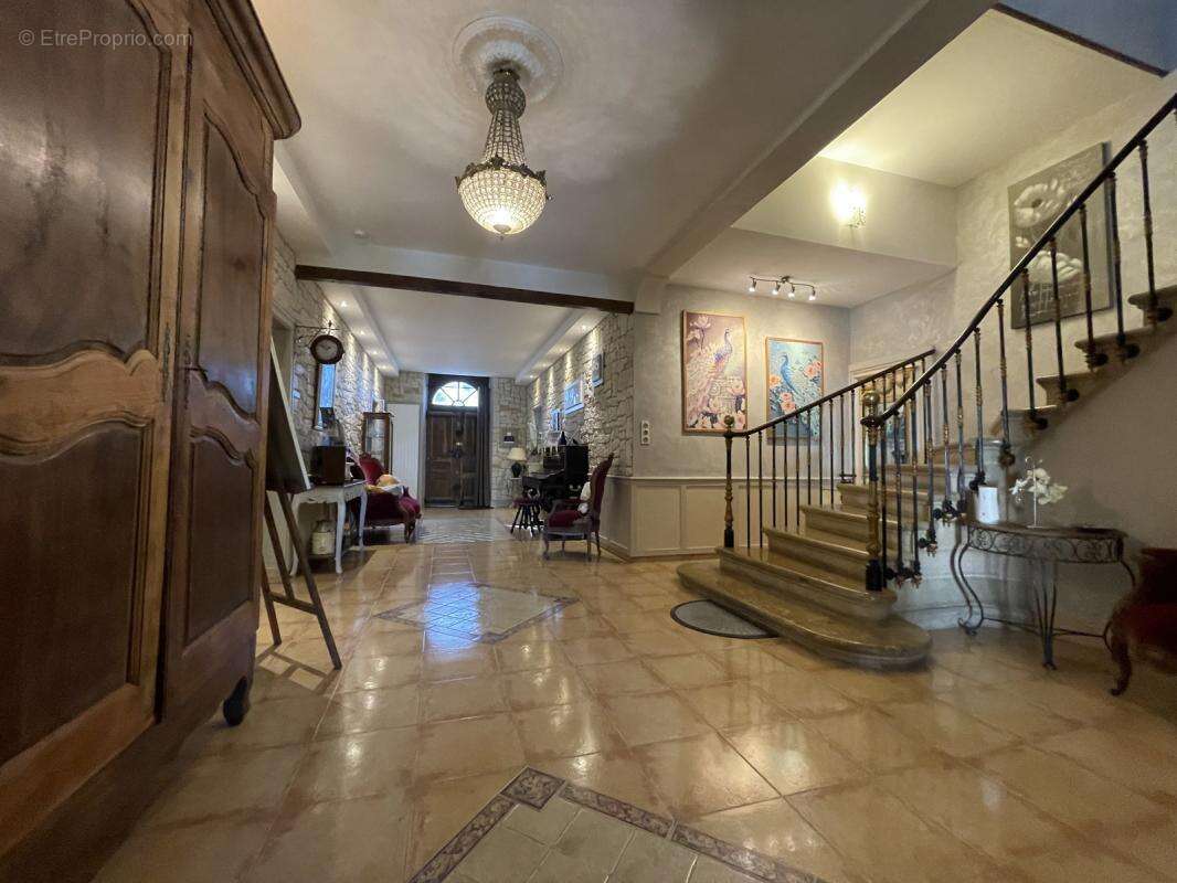 Maison à LISLE-SUR-TARN