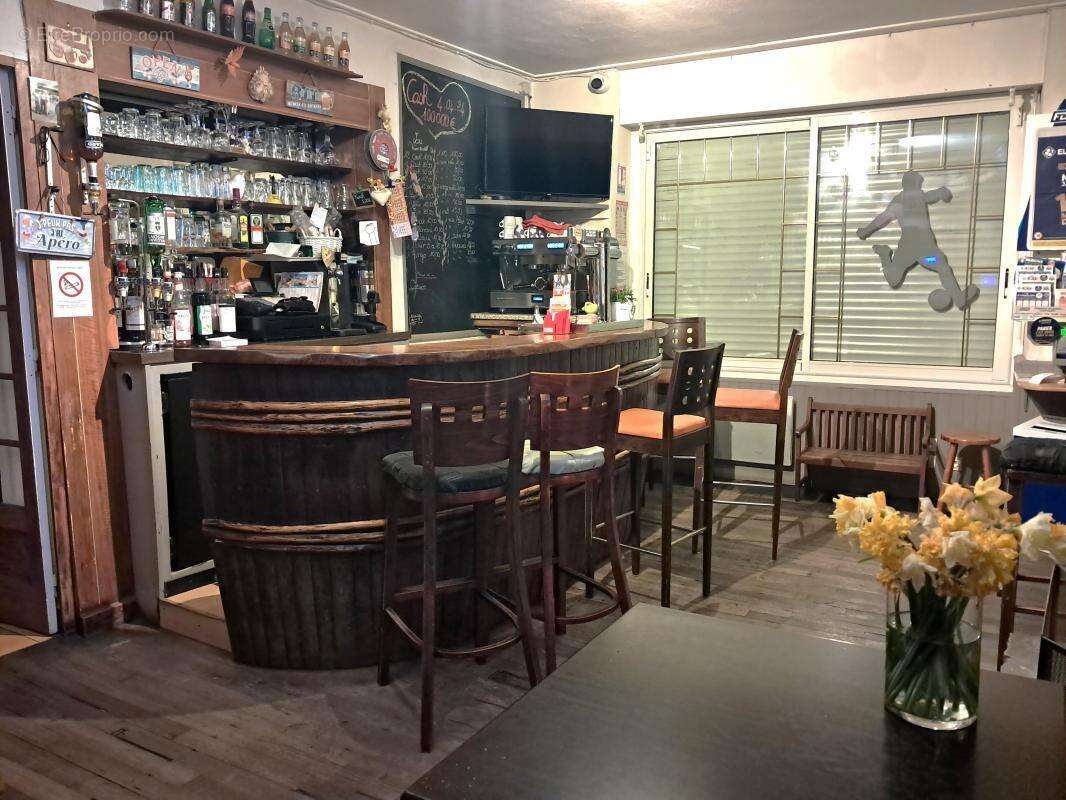 Commerce à ERCE-EN-LAMEE