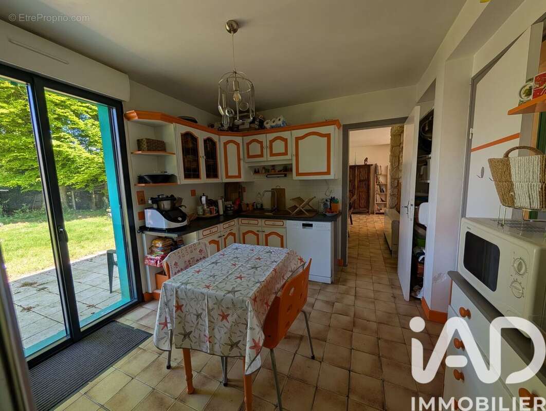Photo 9 - Maison à SAINT-YVI