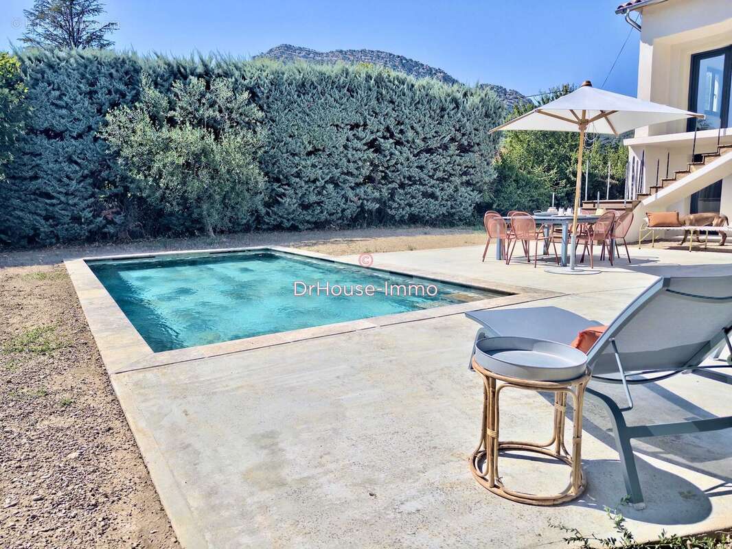 Maison à BUIS-LES-BARONNIES