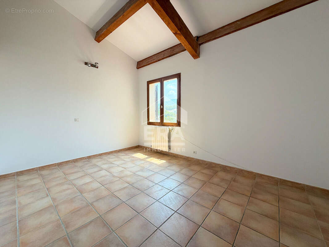Maison 183m² à le puy-sainte-réparade - photo 13