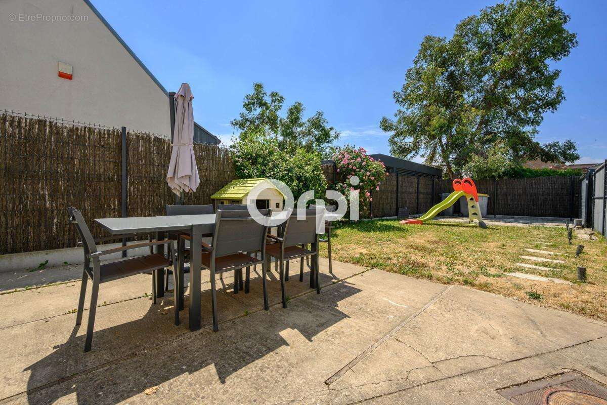 Maison 110m², Jardin, Stationnement - photo 16