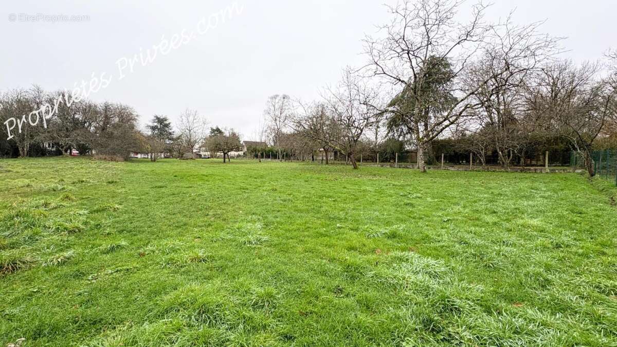 Terrain à BLOIS