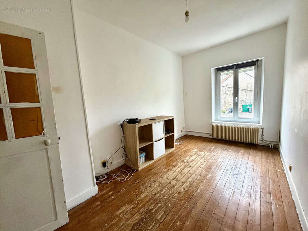 Maison à NANTEUIL-LES-MEAUX