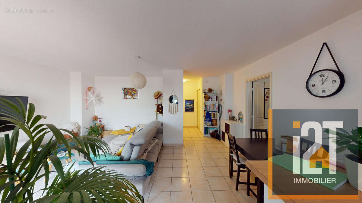 Appartement à NIMES