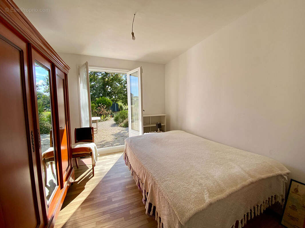 Maison à PLOUGUERNEAU