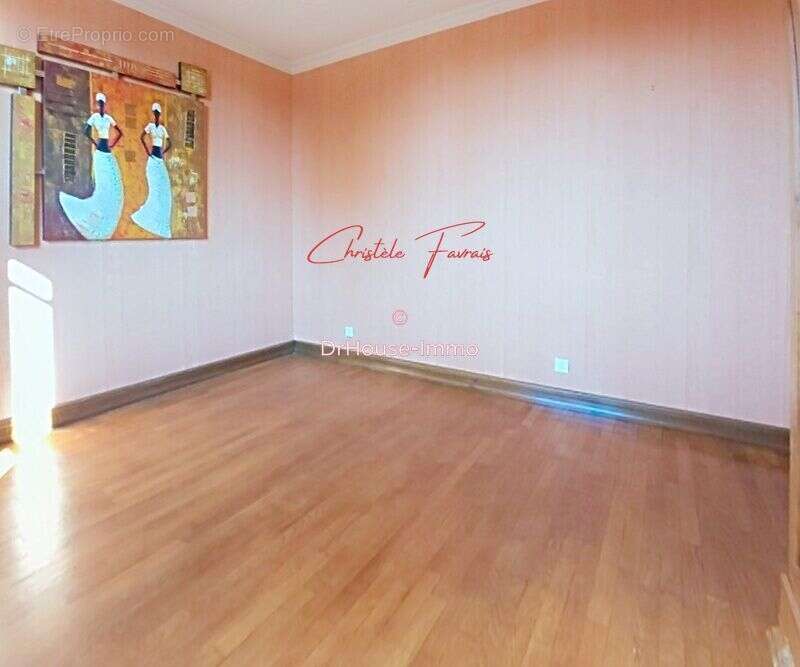 Maison 156 m² à Louvigne-Du-Desert  - photo 18