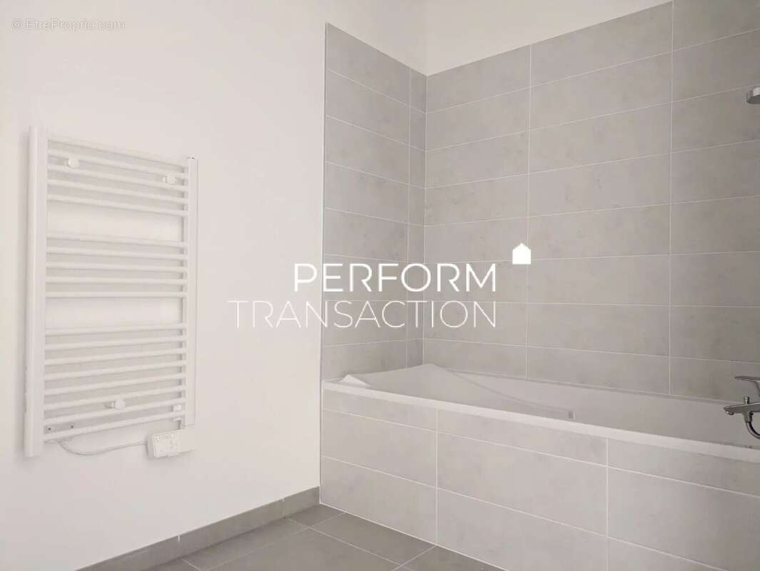 Appartement à ECHIROLLES