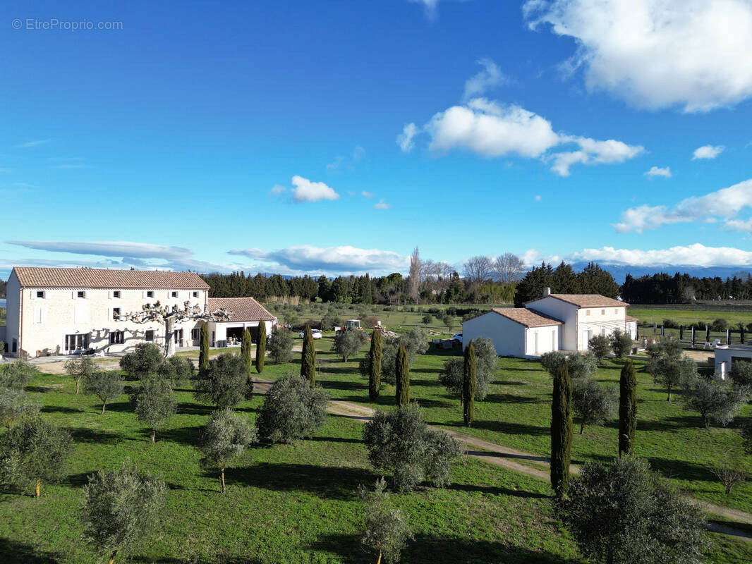 Maison à PERNES-LES-FONTAINES