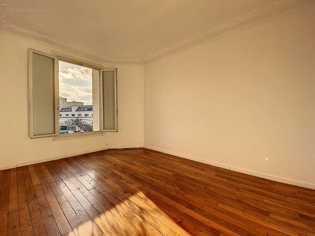 Appartement à BOIS-COLOMBES