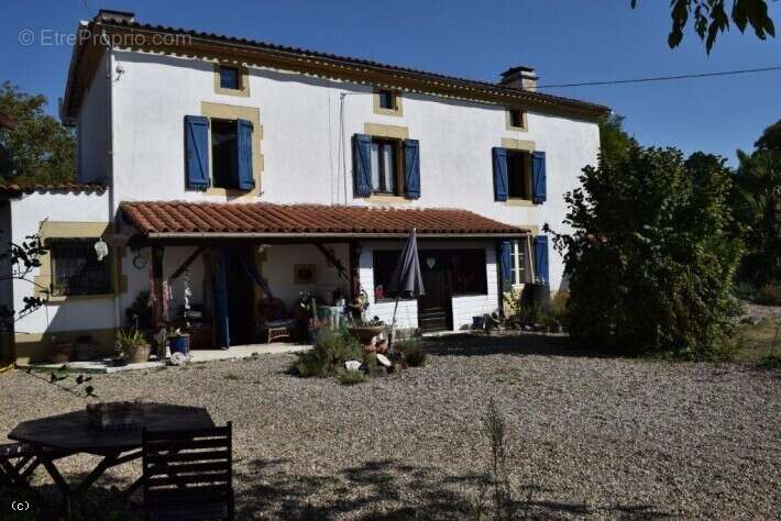 Maison à MANSLE
