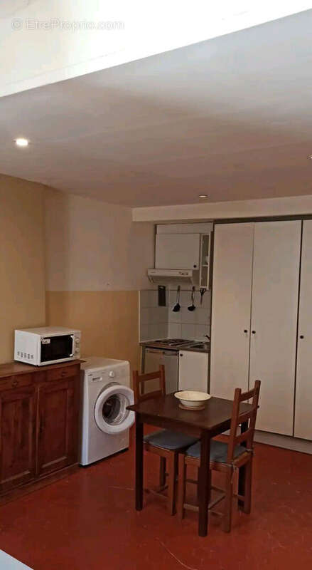 Appartement à VILLECROZE