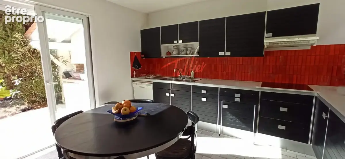 Maison 6 pièces 204 m² à vendre à Saint-Aubin-De-Medoc (33160) - photo 6