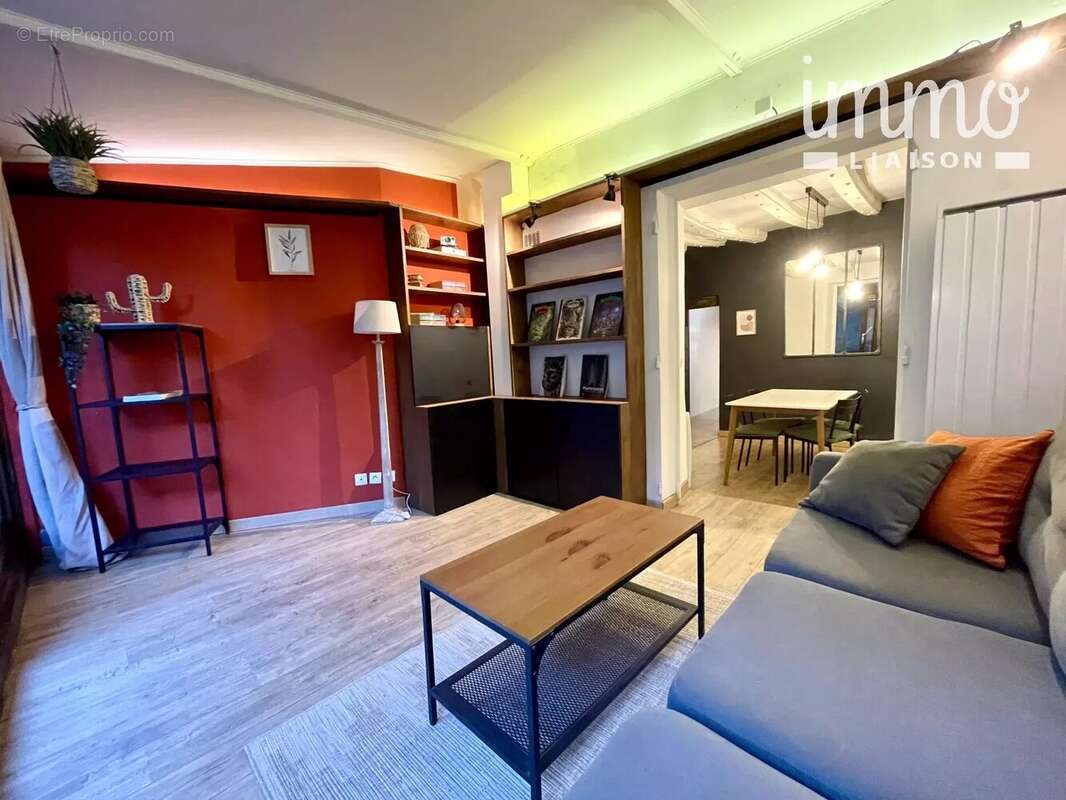 Appartement à VERSAILLES