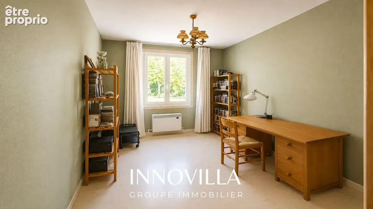 Maison familiale T7 , en lisière de bois . - photo 12