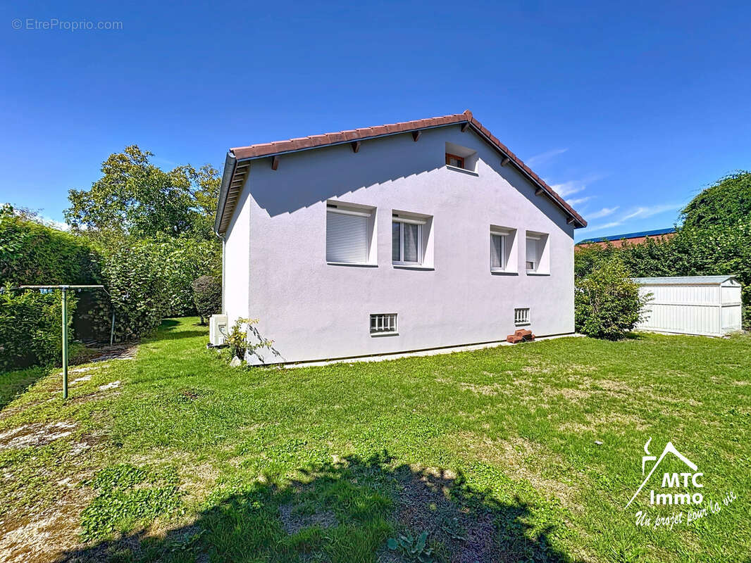 Maison à LA VERPILLIERE