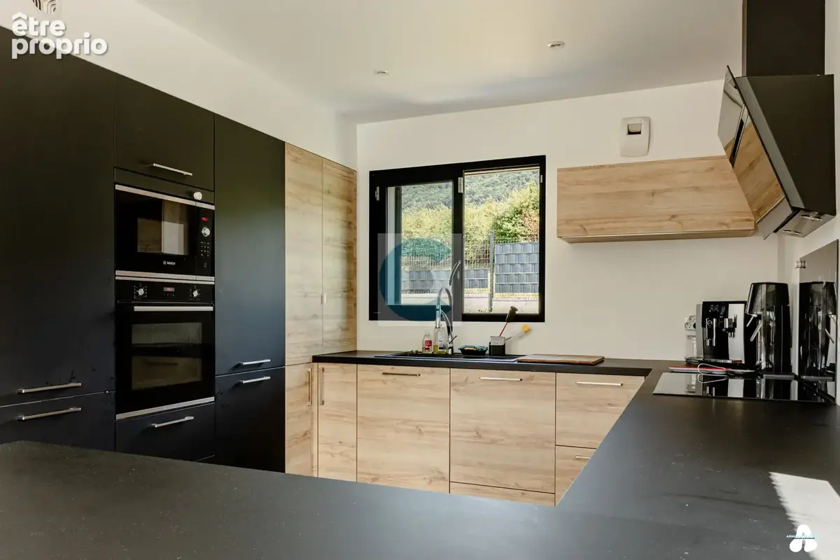 Maison contemporaine 2022 avec piscine - Cranves-Sales - Proche Genève - photo 7