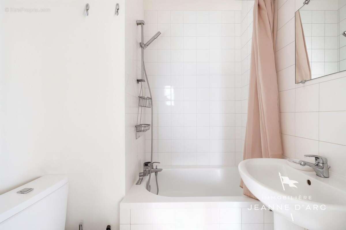 Appartement à PARIS-6E