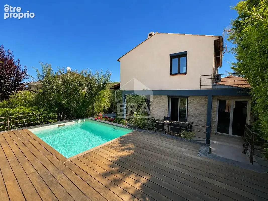 Maison 6 pièces 124 m² · à Les Pennes-Mirabeau · 123,6 m² · 595 000 €