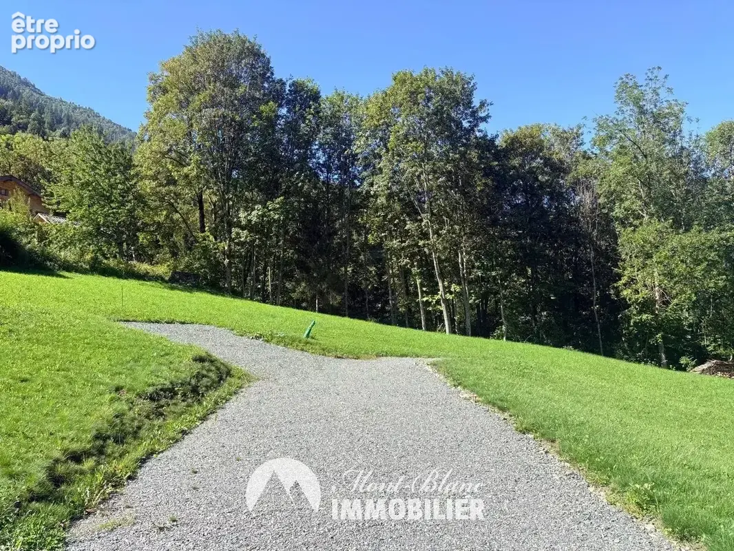 Terrain à bâtir de 770 m² – Centre des Houches - photo 5