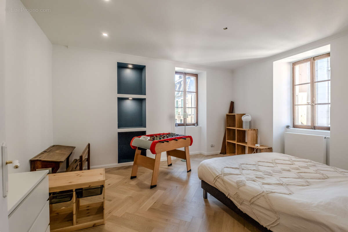 Appartement à EVIAN-LES-BAINS