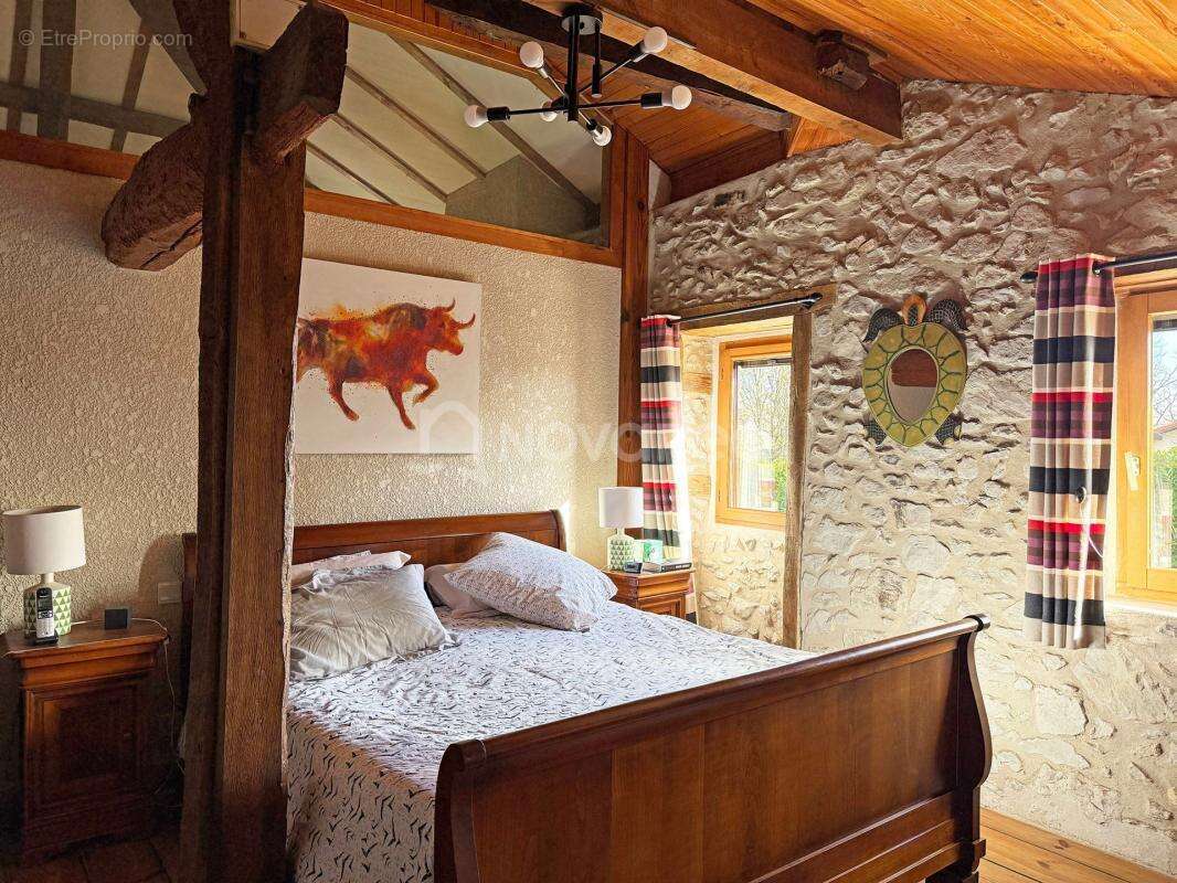 Maison à RIVIERE-SAAS-ET-GOURBY