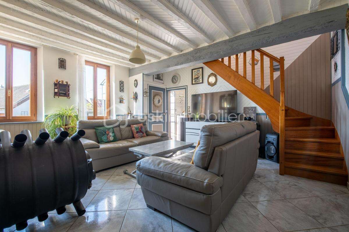 Maison à VILLEBOUGIS