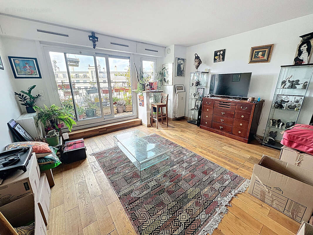 Appartement à PARIS-12E