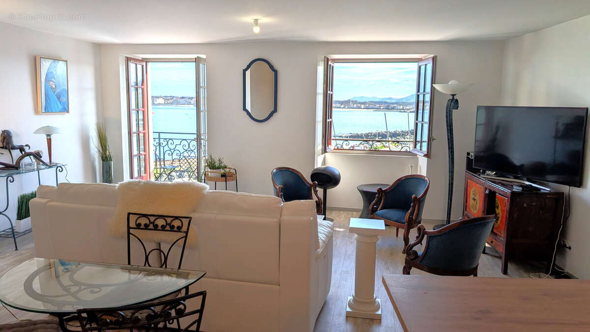 Appartement à CIBOURE