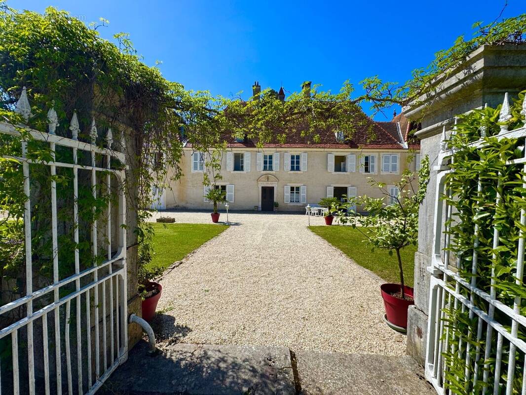 Maison à BOURG-EN-BRESSE