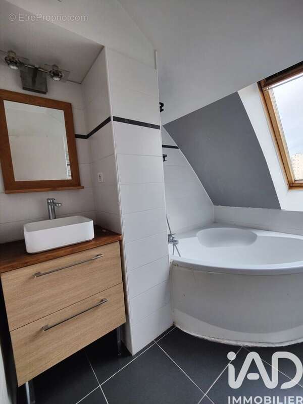 Photo 7 - Appartement à CHOISY-LE-ROI