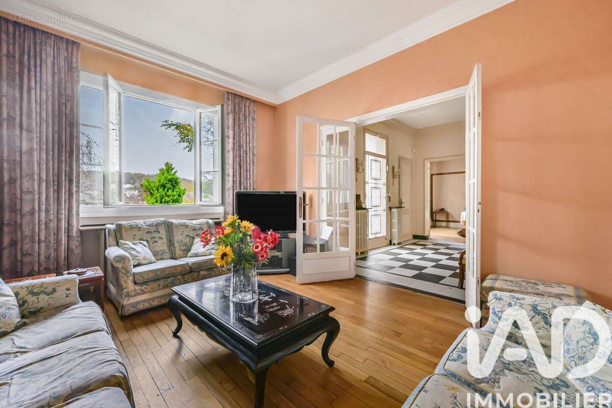 Photo 6 - Maison à VILLE-D'AVRAY